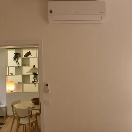 アパート Bellavista 2+2 *